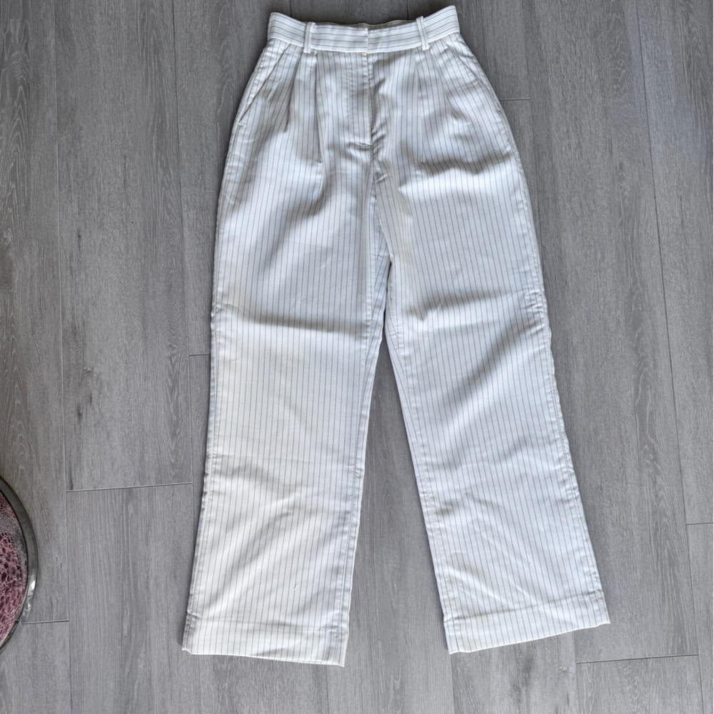 Abercrombie & Fitch Cream Pants with Black Stripes